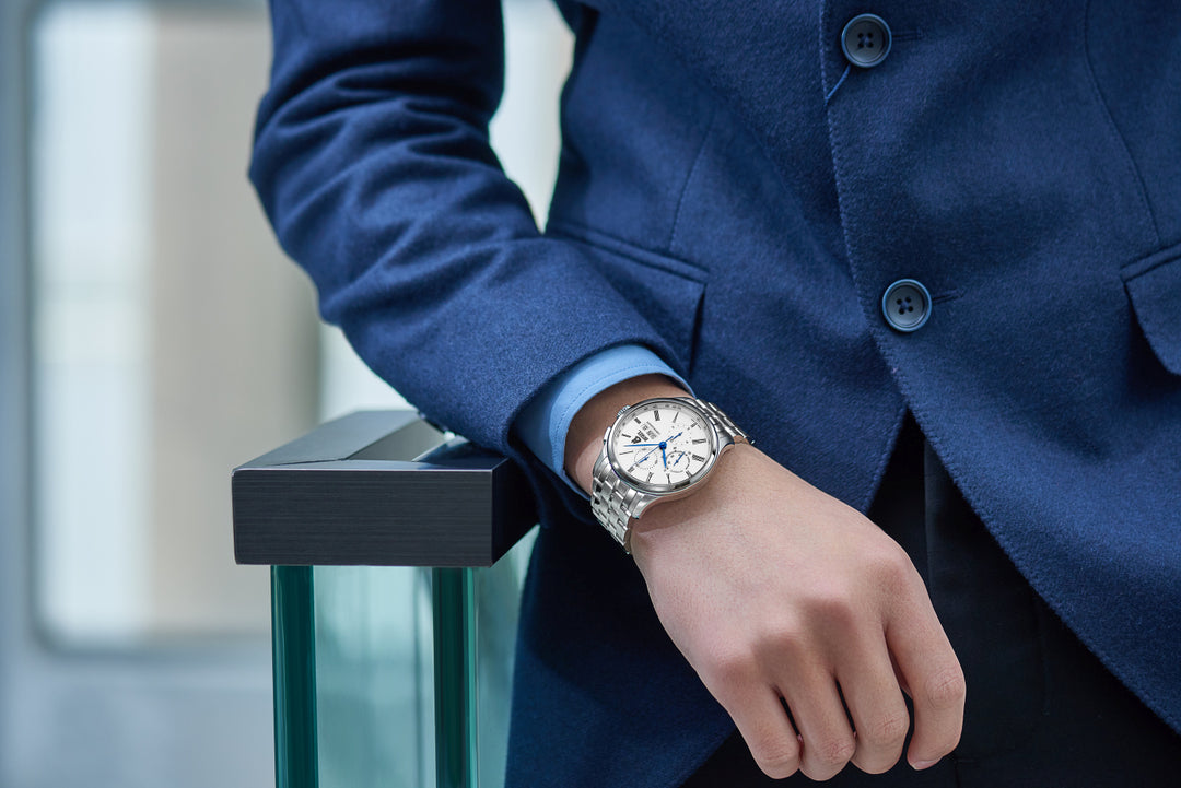 Retro 42mm Automatic Chronograph Watch